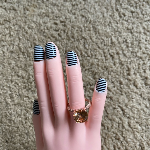 Bang rose gold bling carat engagement wedding ring - Picture 4 of 4